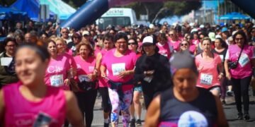 Octubre Rosa: Arranca este sábado el ciclo de correcaminatas para concientizar sobre el cáncer de mama