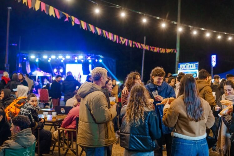 El Oktubre Fest impulsó la producción local y reunió a la comunidad durante tres jornadas en Lucila del Mar