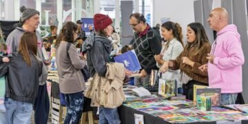 Con más de 40 stands, se llevó a cabo la primera edición de la Feria del Libro de La Costa