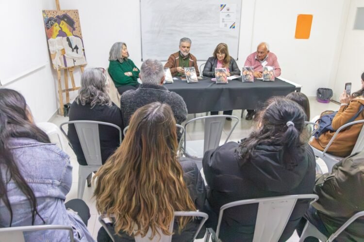 Con más de 40 stands, se llevó a cabo la primera edición de la Feria del Libro de La Costa
