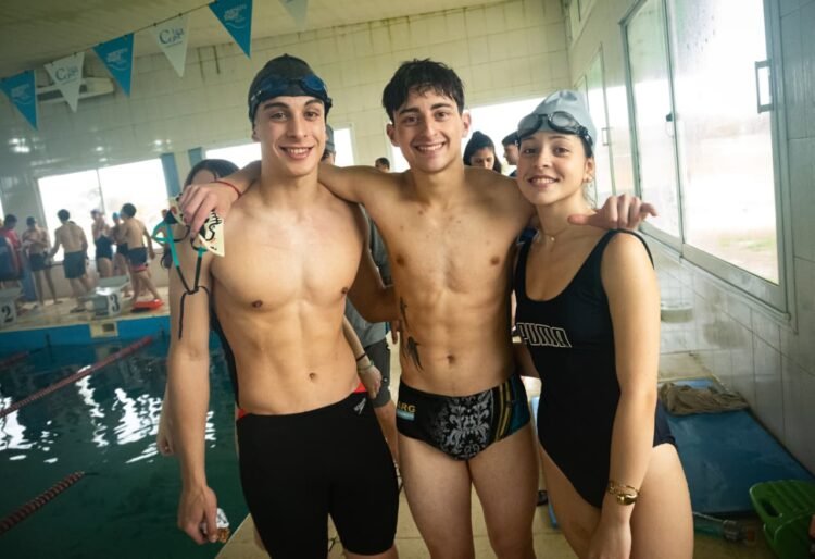 Las Olimpiadas Escolares completaron la quinta fecha con la jornada de natación y recreación