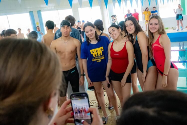 Las Olimpiadas Escolares completaron la quinta fecha con la jornada de natación y recreación